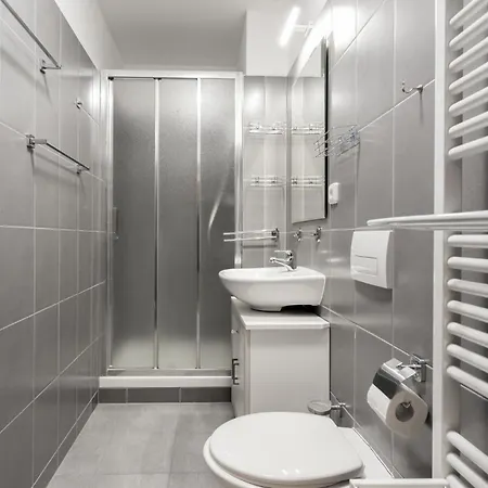 Apartment Hexagon A02